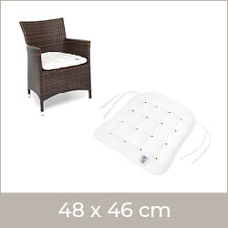 HAVE A SEAT Living | bequemes Sitzkissen konisch 48x46 cm auf Rattansessel | bequem & orthopädisch | komplett waschbar bis 95° C | Indoor / Outdoor 
