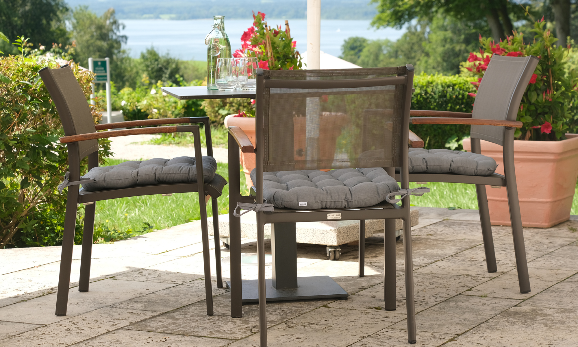 Die perfekte Gartenauflage finden – Kaufberatung für Balkon, Terrasse & Lounge