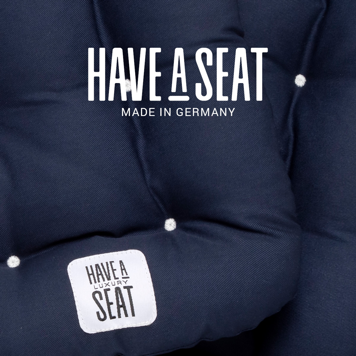 Stuhl Sitzkissen dunkelblau aus hochwertigem, strapazierfähigem Baumwoll-Stoff | wetterfest | Indoor / Outdoor | Made in Germany | HAVE A SEAT Living